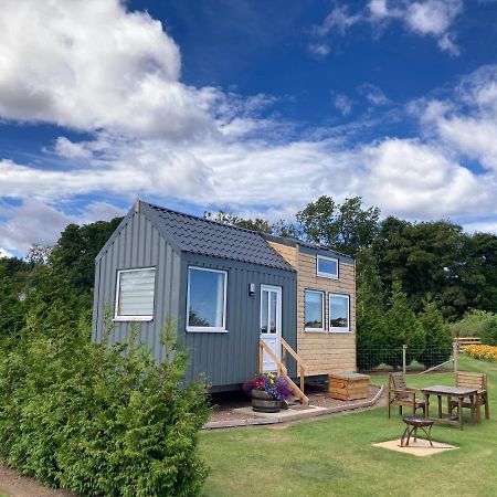 The Cedar Tiny House Villa Coldingham Eksteriør bilde